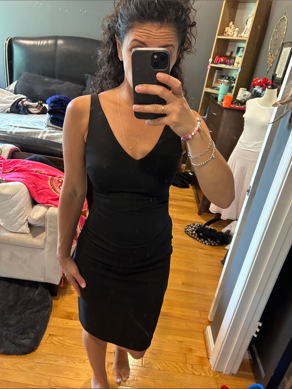Women's Black V-Neck Midi Sheath Dress